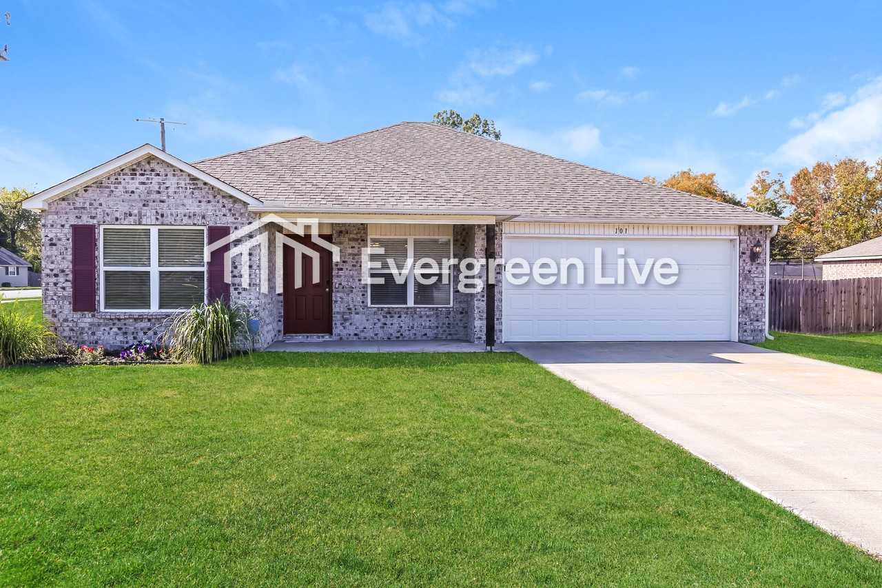 101 Westwood Dr - Photo 2 of 16