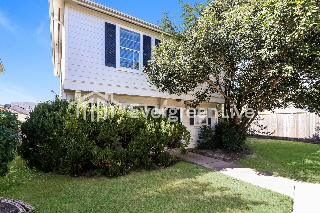 20908 Patriot Park Ln - Photo 3 of 16