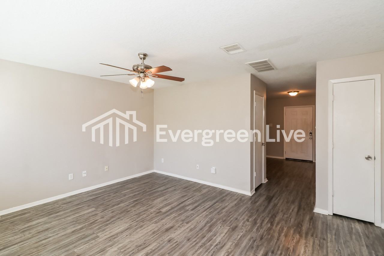 20908 Patriot Park Ln - Photo 4 of 16