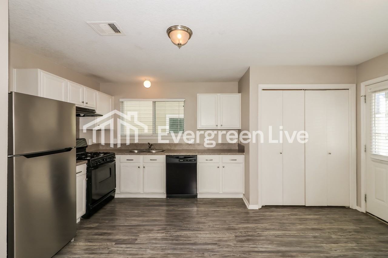 20908 Patriot Park Ln - Photo 6 of 16