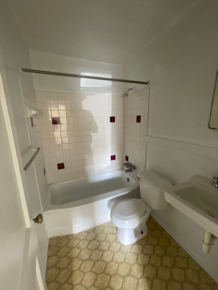 Fairfield Apartments - Ensley - Photo 3 of 6