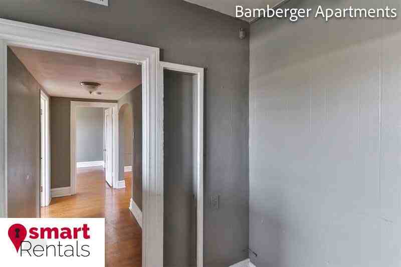 3858 Bamberger - Photo 3 of 11