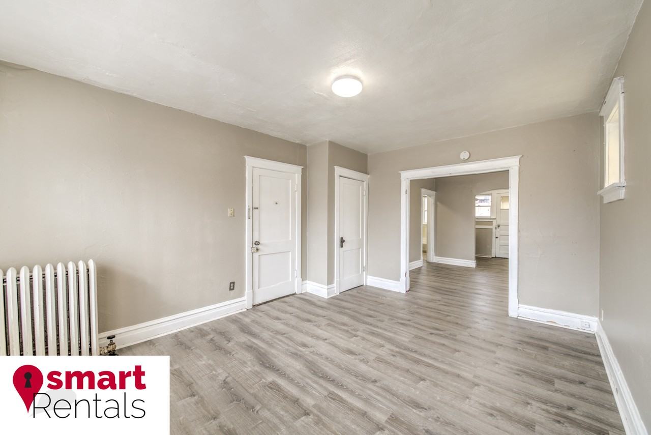 3467 Gasconade Street - Photo 2 of 15