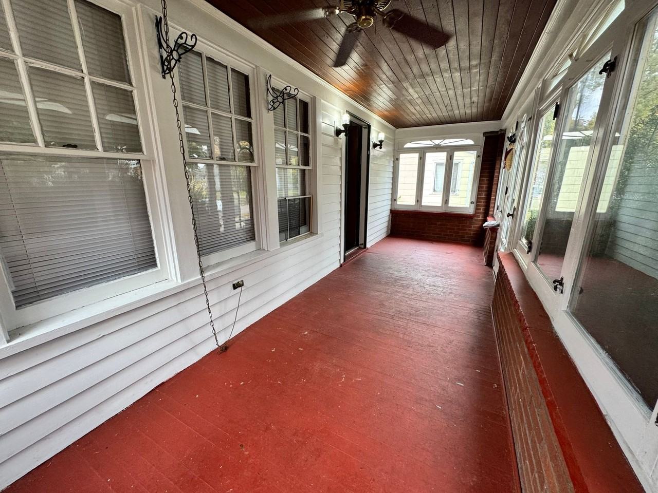 3659 Torrance Dr - Photo 2 of 15