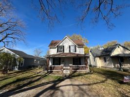 featured image of 2108 Hall St