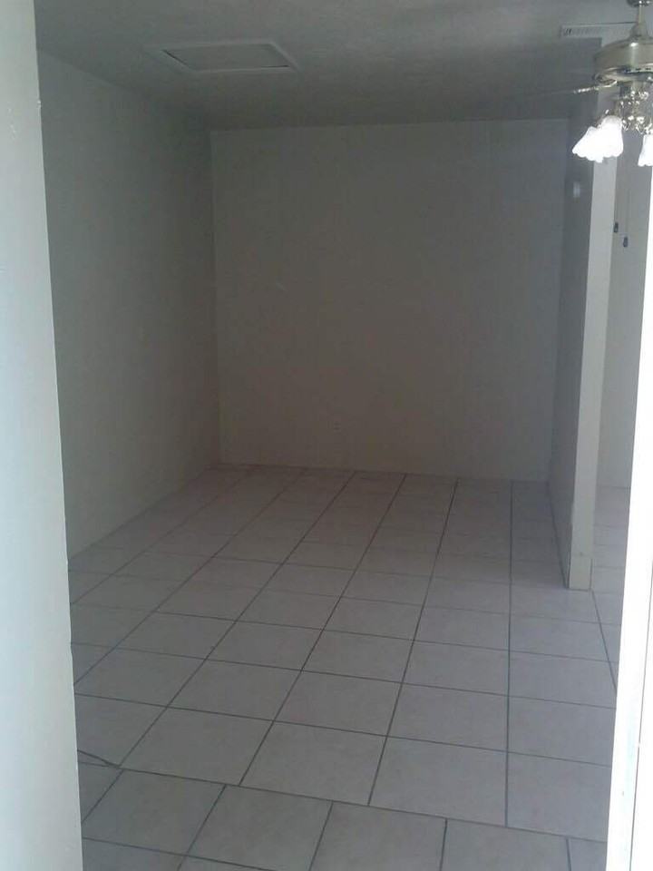 1437 NE 56th St - Photo 2 of 36