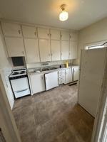 featured image of 806 S Superior St