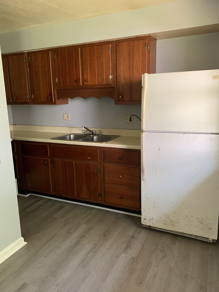 2275 Hepburn Avenue - Photo 3 of 15