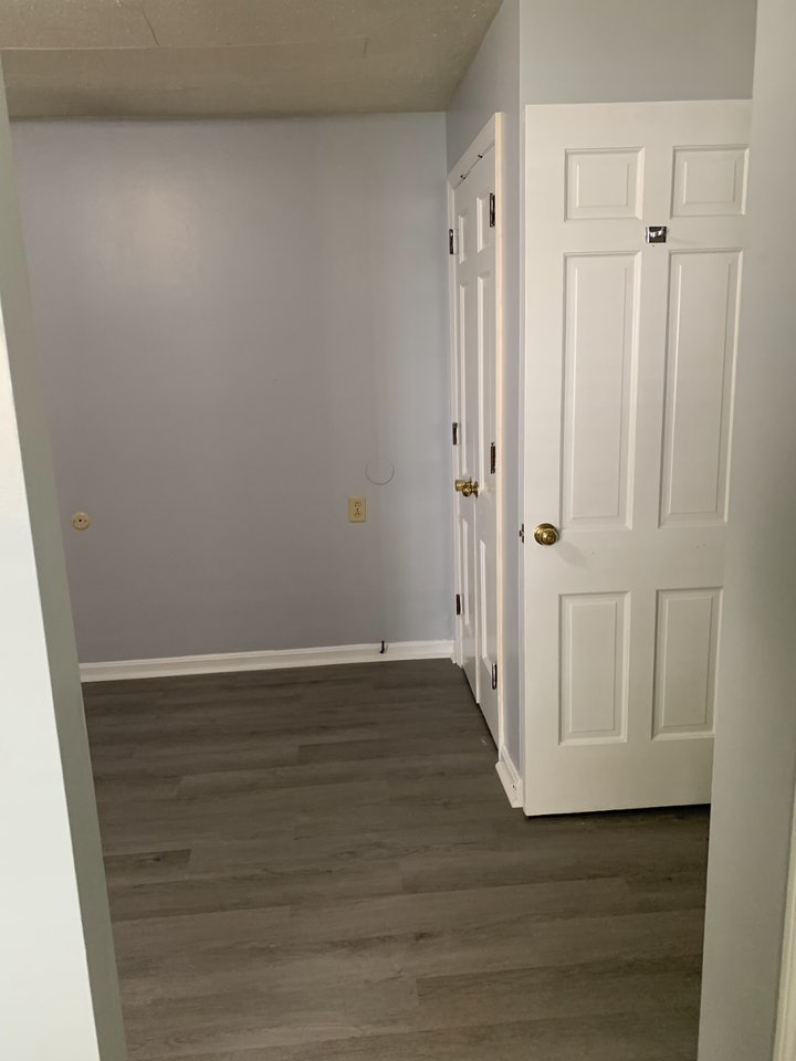 2275 Hepburn Avenue - Photo 4 of 15