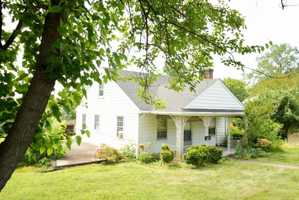 featured image of 700 Grove Avenue