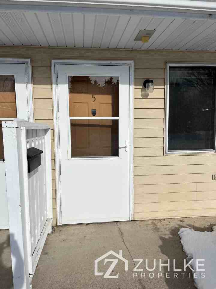 410 N 2nd St - Photo 2 of 11