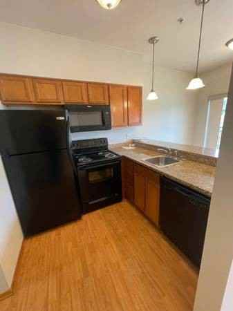 Sunset Terrace - 09 - Photo 4 of 4