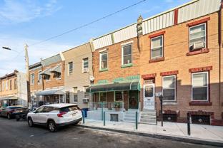 2427 N Hollywood St - Photo 1 of 1