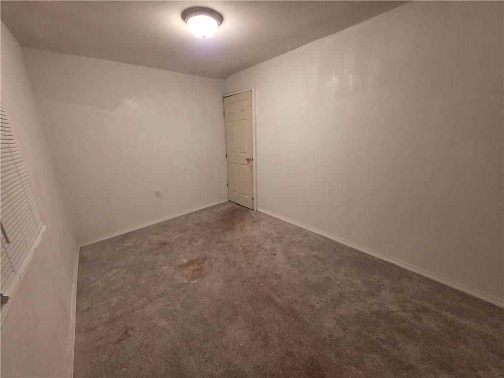 14 Southern St - Photo 4 of 11