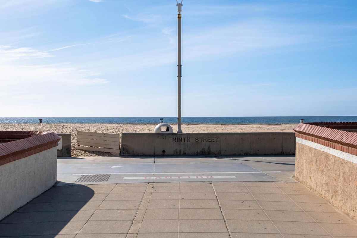 63 9th Ct - Photo 5 of 31