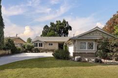 Knapp St - Photo 1 of 1