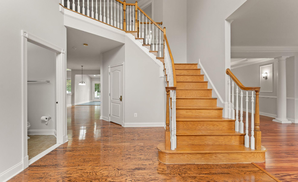 15509 Mellon Ct - Photo 3 of 14