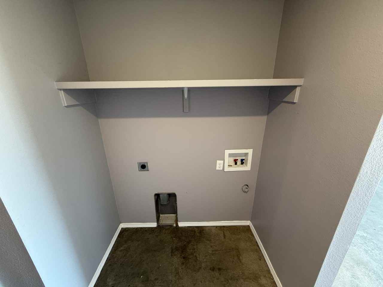 302 N Madison B - Photo 3 of 11