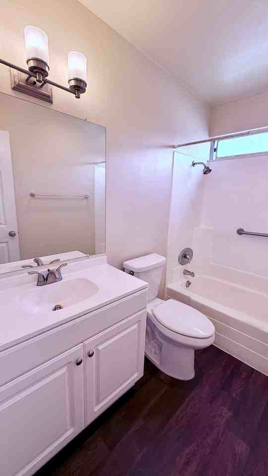 853 Cherrywood Way #15 - Photo 4 of 10