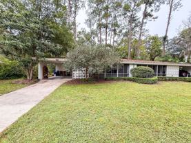 921 Ne 6th Ave - Photo 1 of 1