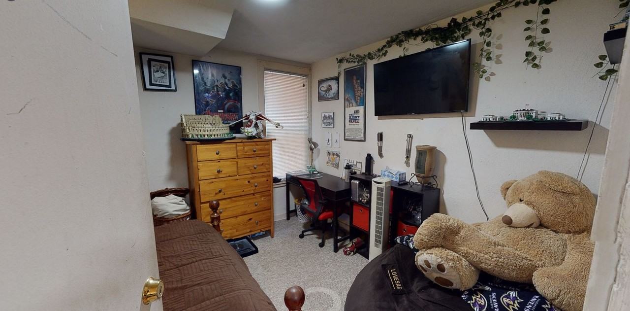 511 W Washington Ave - Photo 7 of 21