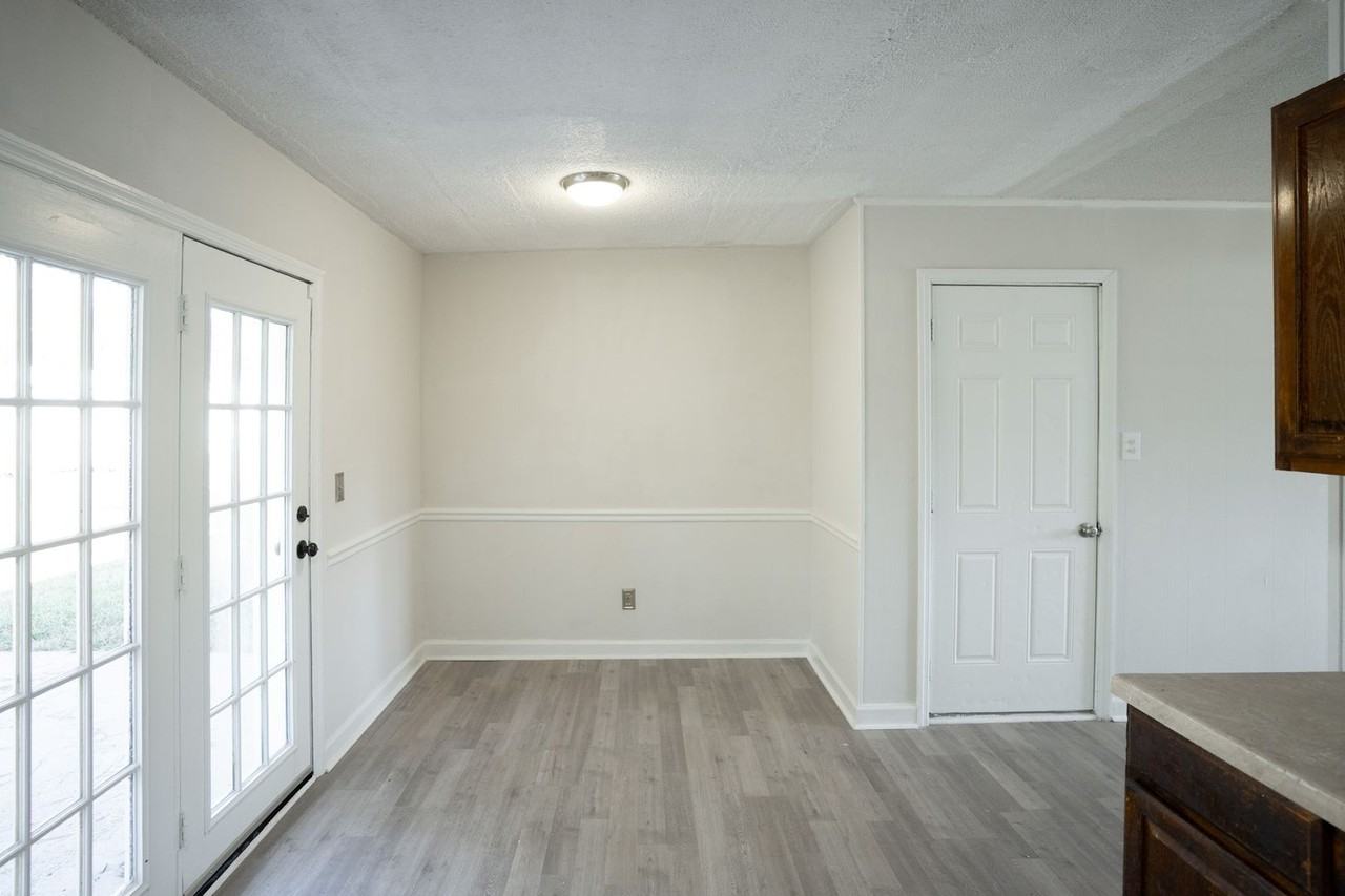 3321 Young Forest Dr - Photo 7 of 20