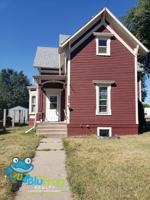 featured image of 202 5th Ave Se