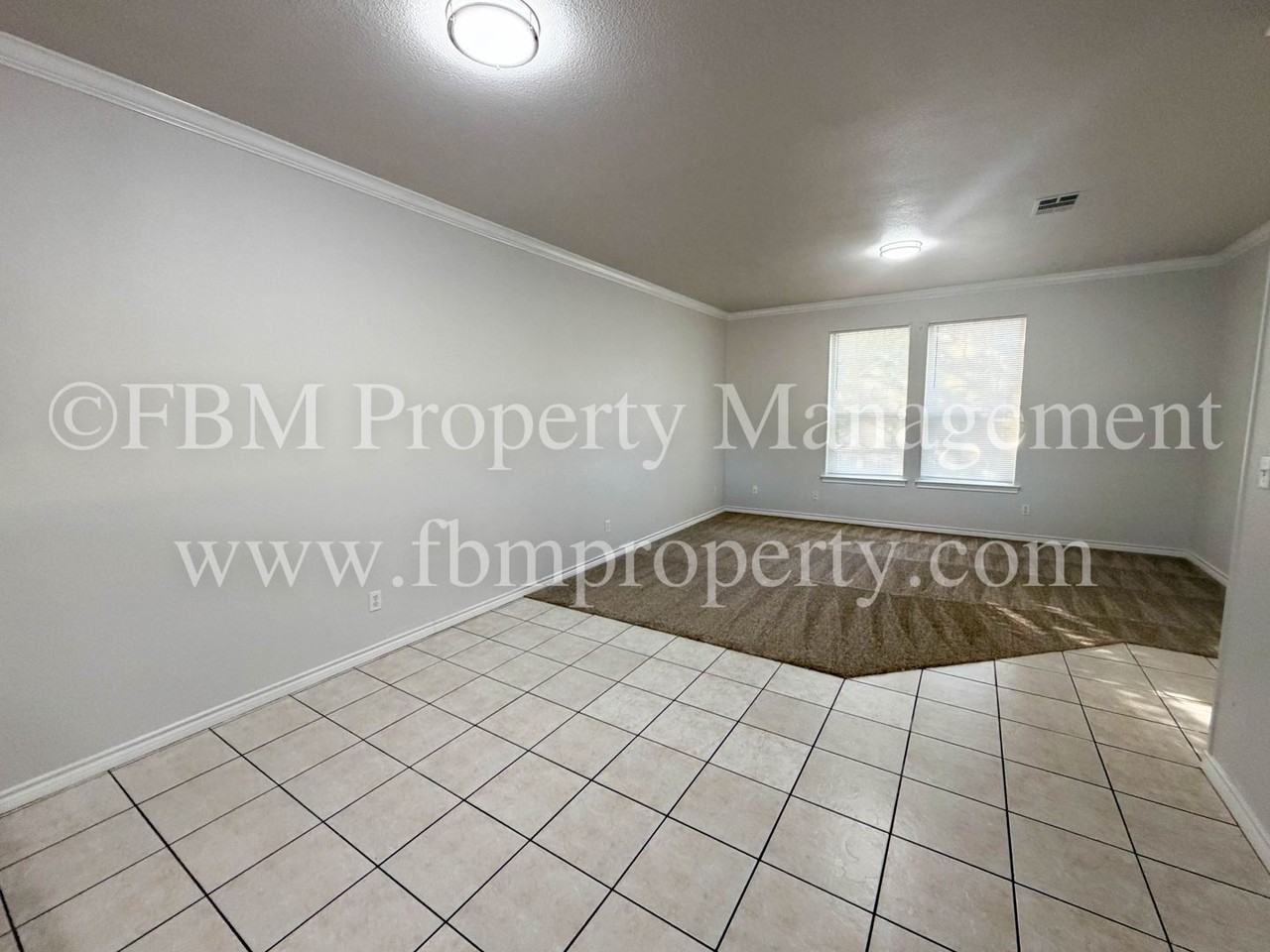 706 Biloxi Dr - Photo 2 of 17