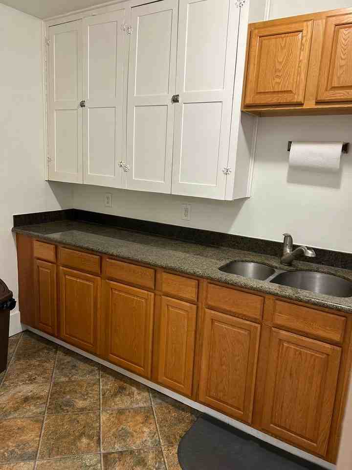 38 N. Oakdale Ave. - Photo 4 of 10