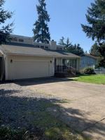 featured image of 2311 Ne Parkview Dr