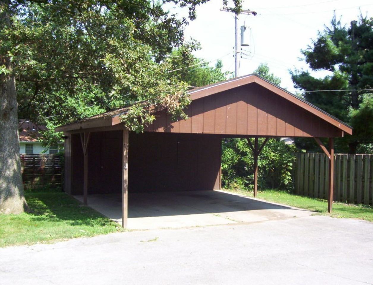 2008 East Monroe Street - Photo 2 of 2