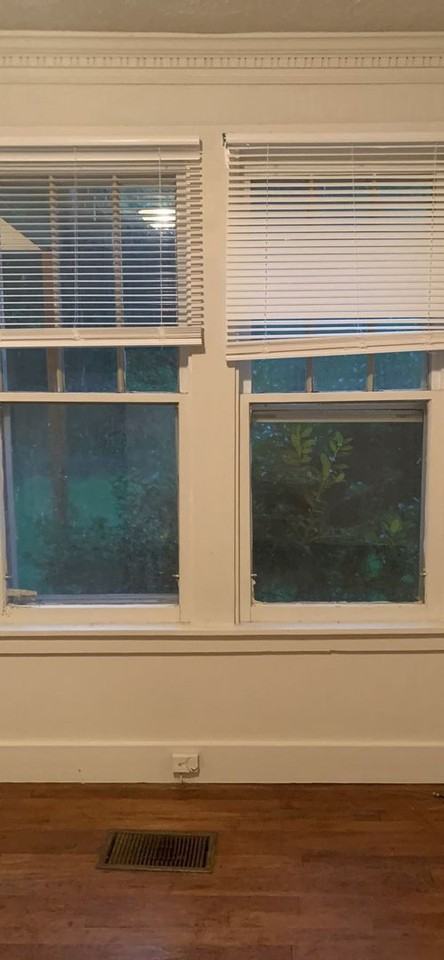 1565 Alderson Loop - Photo 5 of 10