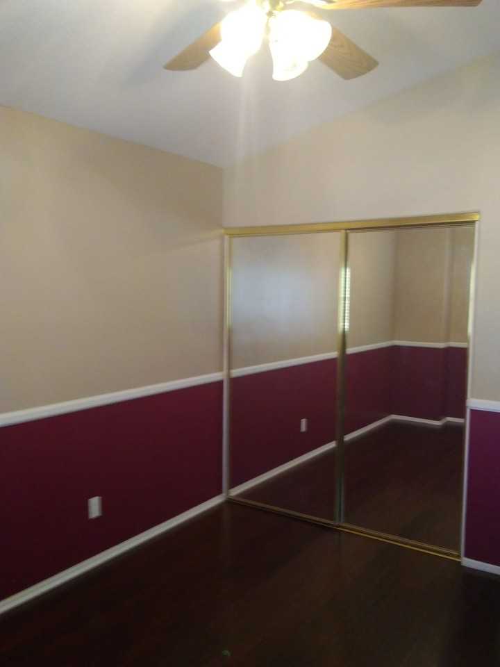 11661 Windcrest Ln - Photo 4 of 11