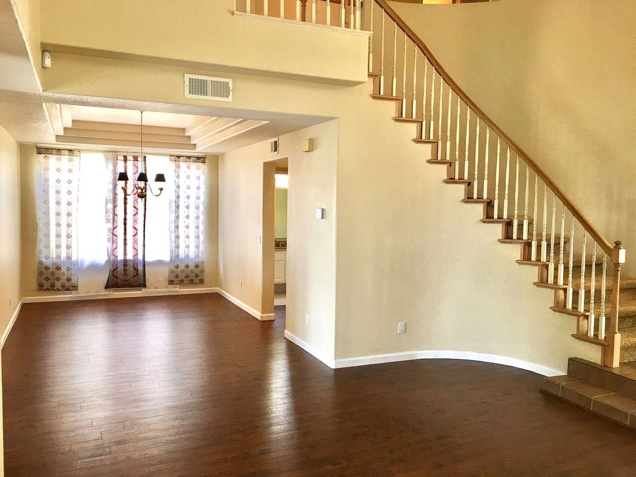 11661 Windcrest Ln - Photo 7 of 11