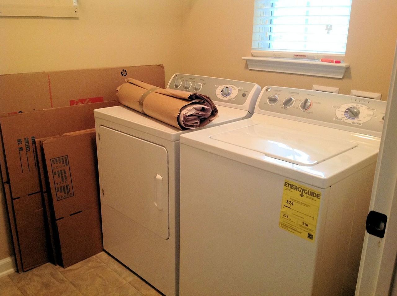 4046 Corners Way - Photo 4 of 25