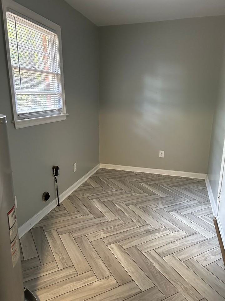 342 Woodbine Dr - Photo 4 of 9