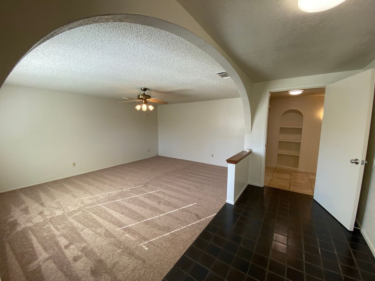 9033 La Valencia Ct - Photo 2 of 28