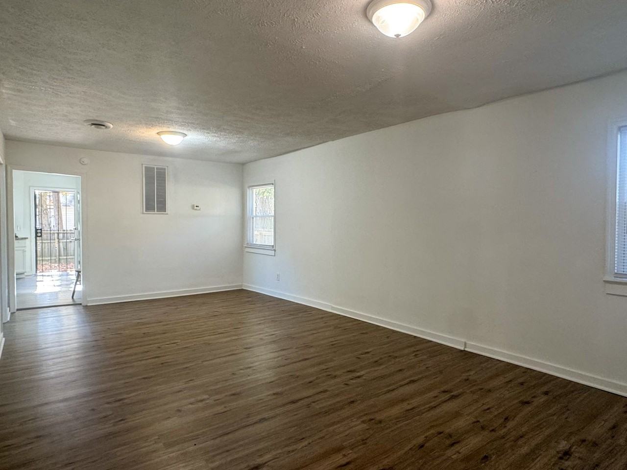 3000 Courthouse Rd - Photo 4 of 23