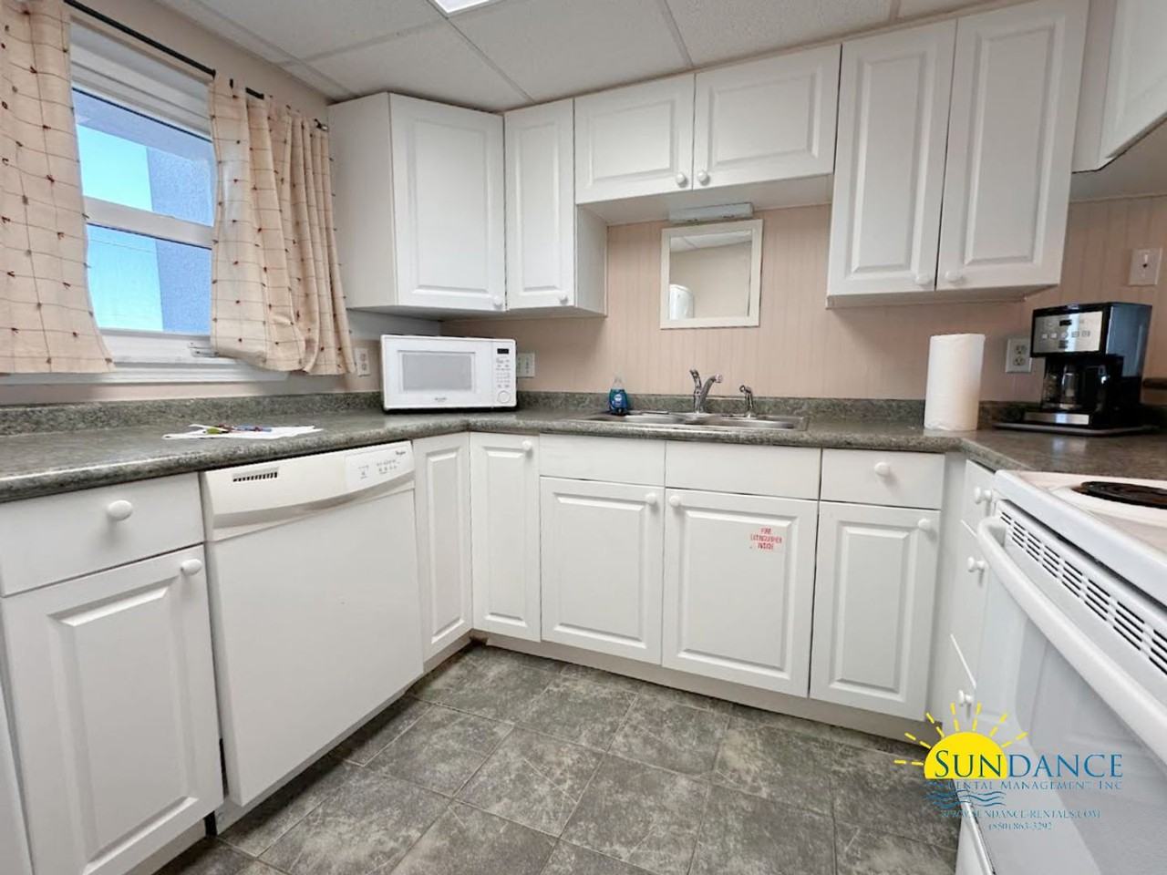 770 Sundial Ct - Photo 7 of 27