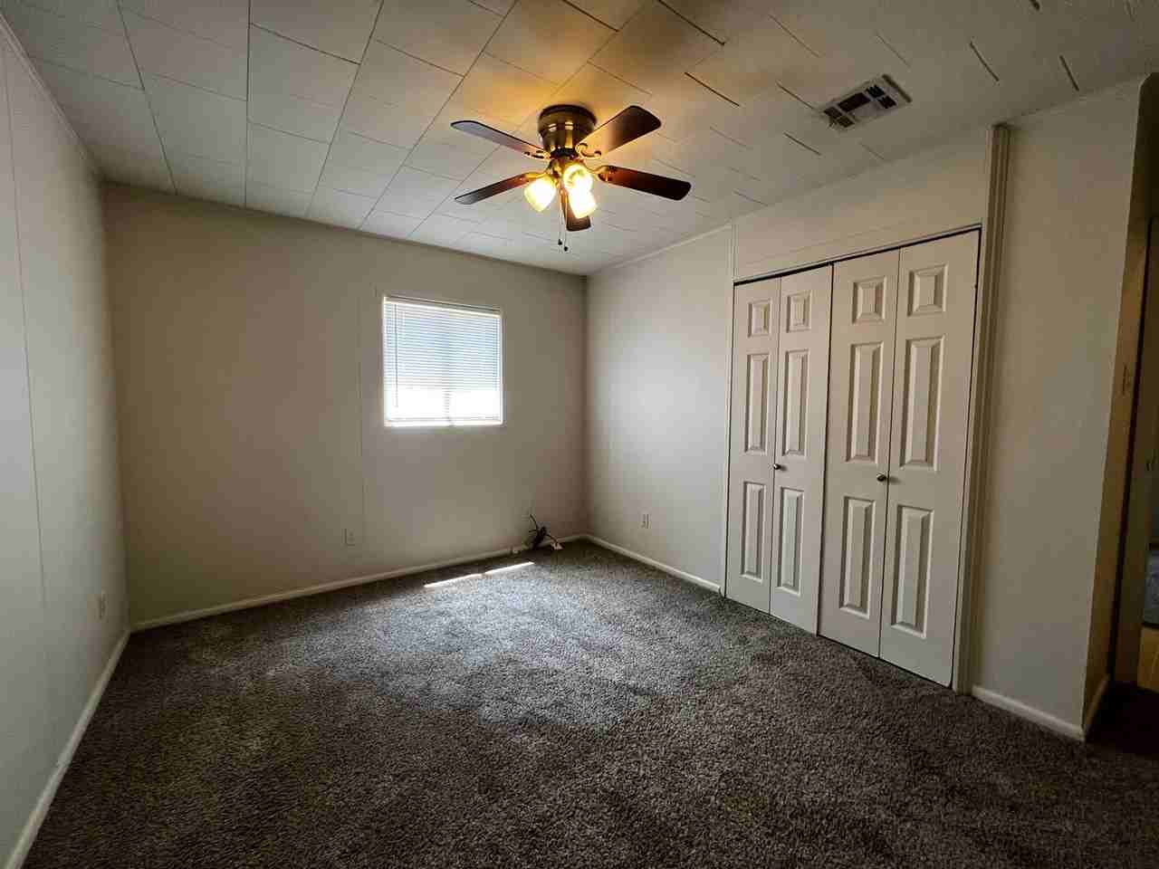 118 Sorority Dr - Photo 7 of 14
