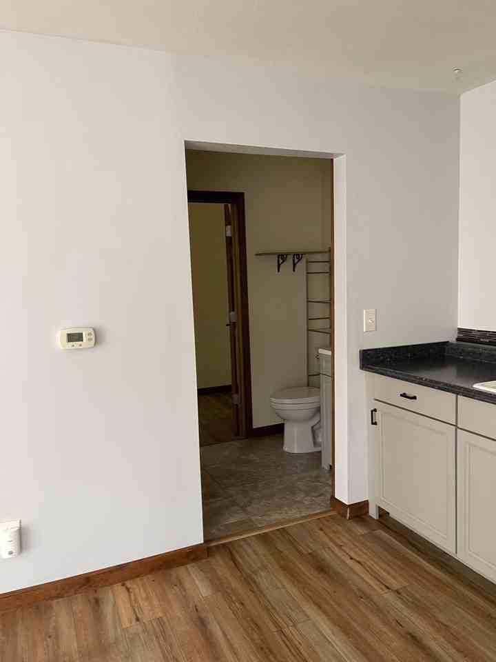 115 1/2 Gumaer Ave - Photo 4 of 14