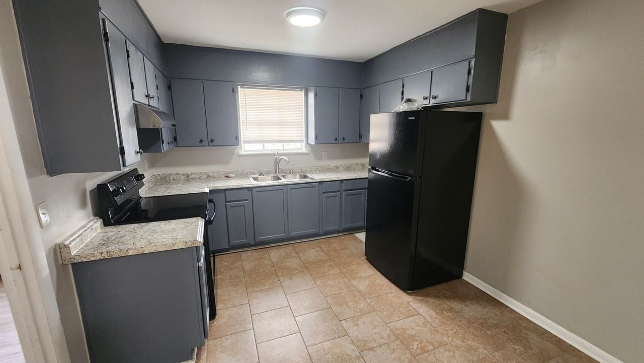 3104 3104 Mastin Lake Rd NE - Photo 5 of 10