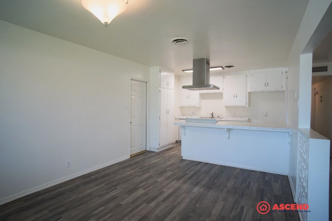 3121 Beaumont Court - Photo 4 of 18