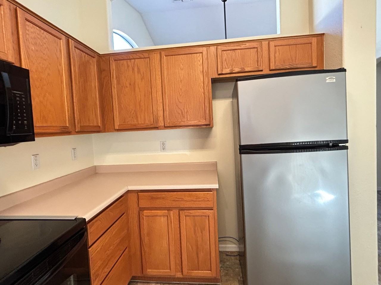 8150 North 112th Avenue - Photo 7 of 27