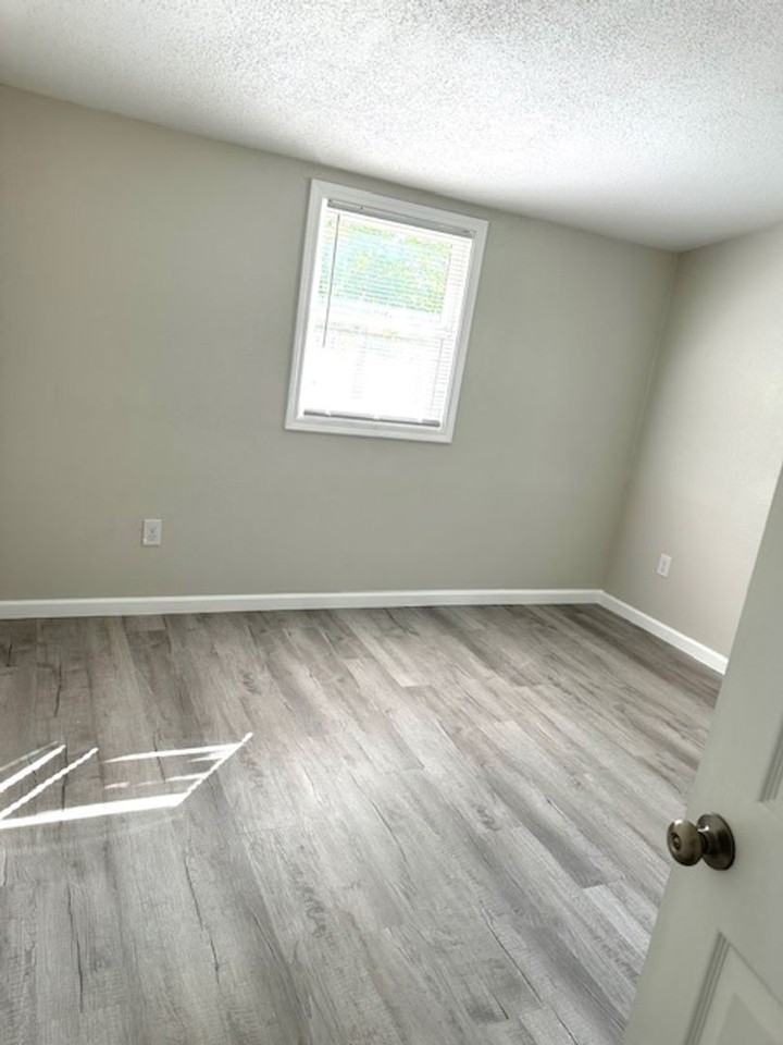 1921 Buffalo - Photo 4 of 16