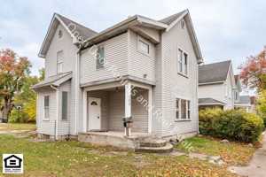 featured image of 733 3rd St