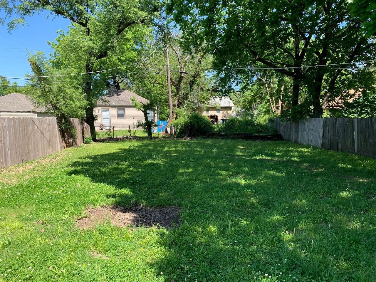 1652 N Payne Ave - Photo 7 of 8