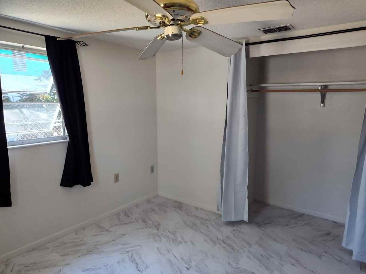 7120 Gulf Breeze Cir - Photo 3 of 11