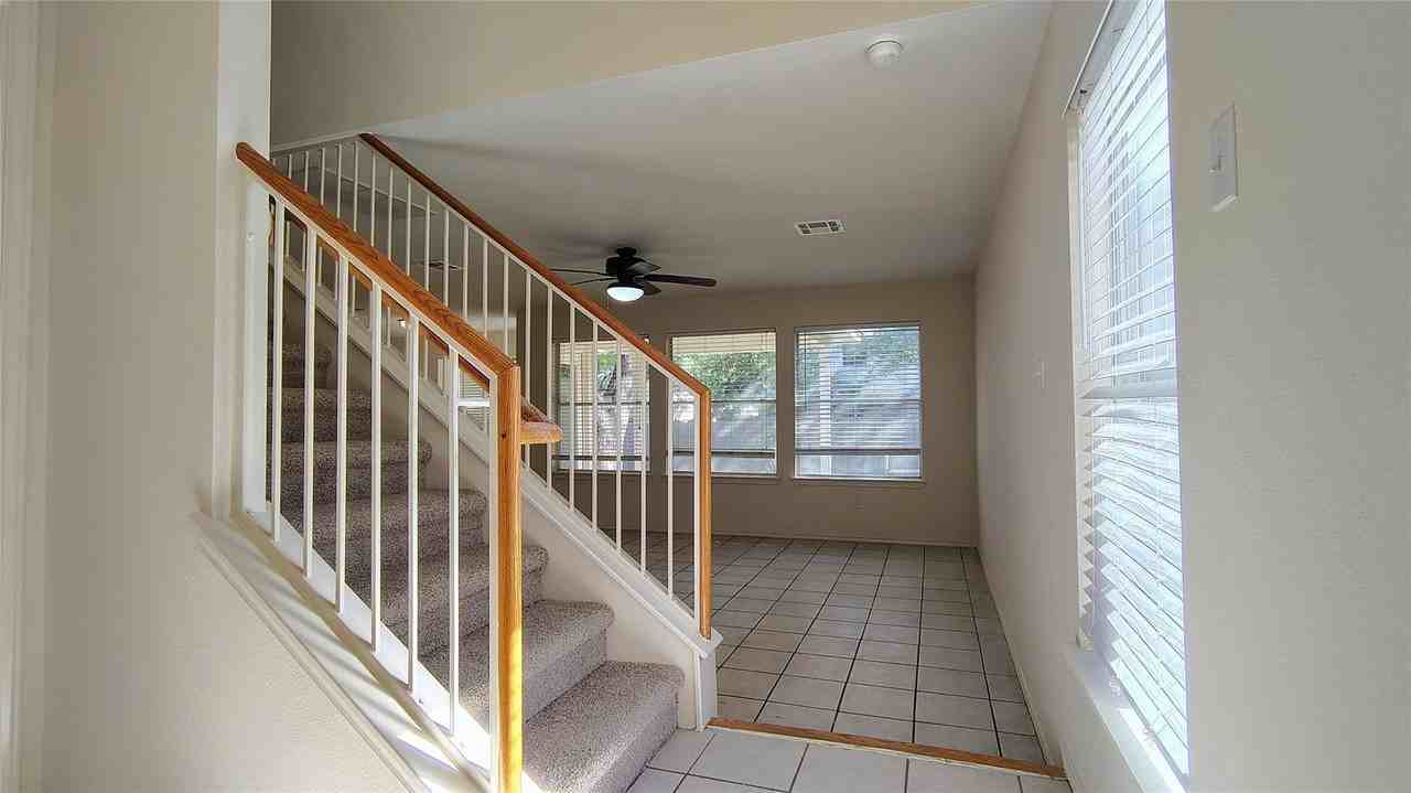 2208 Ada Ln - Photo 2 of 24