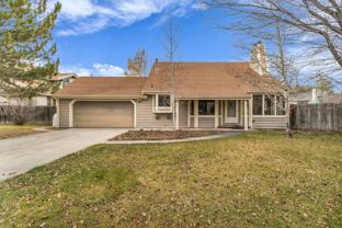 2750 Holiday Ranch Loop Rd - Photo 1 of 1